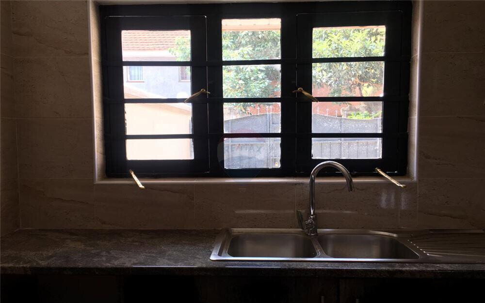 3BR Refurbished Townhouse with SQ & Balcony – Langata
