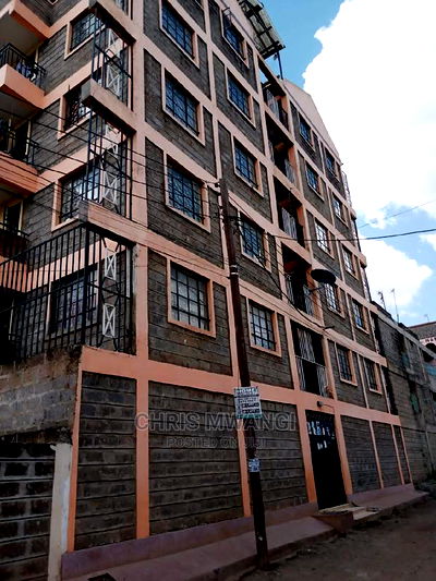 1bdrm Block of Flats in Huntets, Hunters Estate for Sale - Image 2