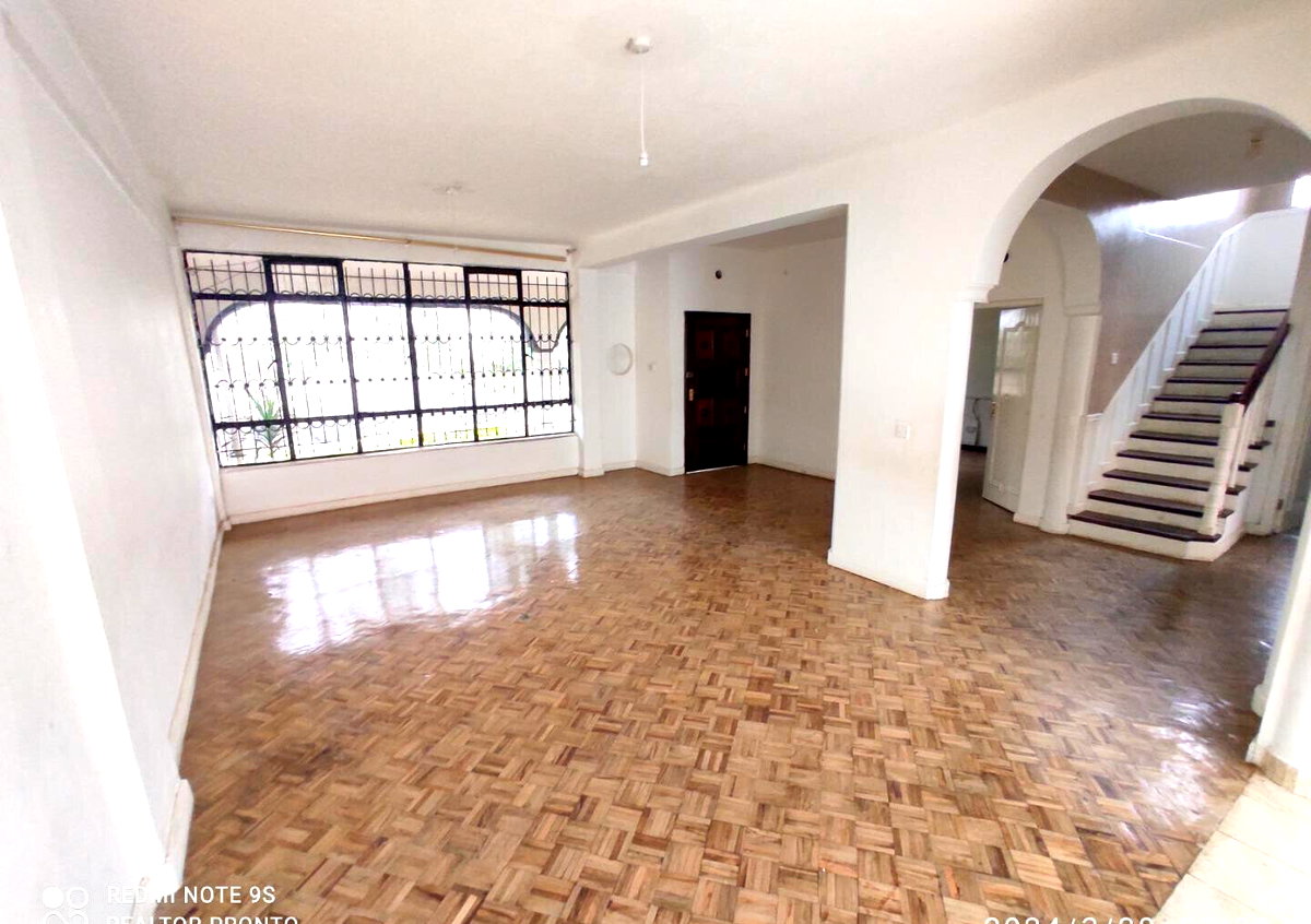 5 En-Suite Bedrooms with DSQ in Exclusive 10-Unit Complex - Kilimani