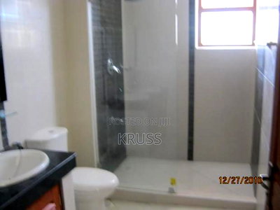 3bdrm Apartment in Nyali for rent - Image 18