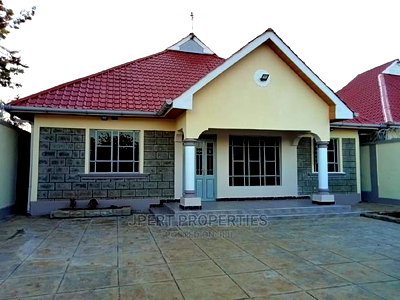 3bdrm Bungalow in Jubilee Drive, Kimbo for sale - Image 1