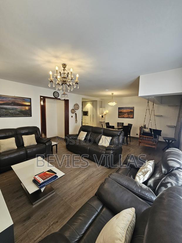 Furnished 3bdrm Apartment in Parklands for rent