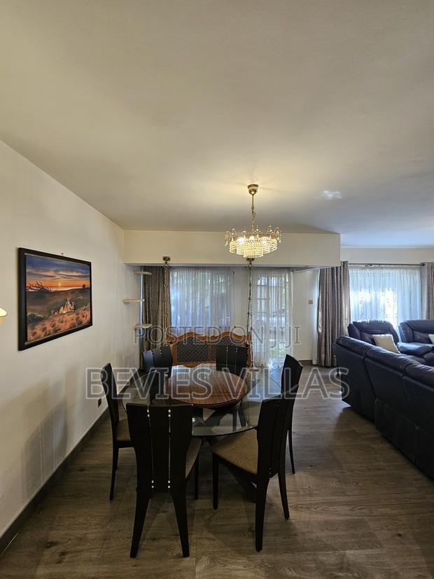 Furnished 3bdrm Apartment in Parklands for rent