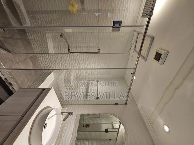 Furnished 3bdrm Apartment in Parklands for rent