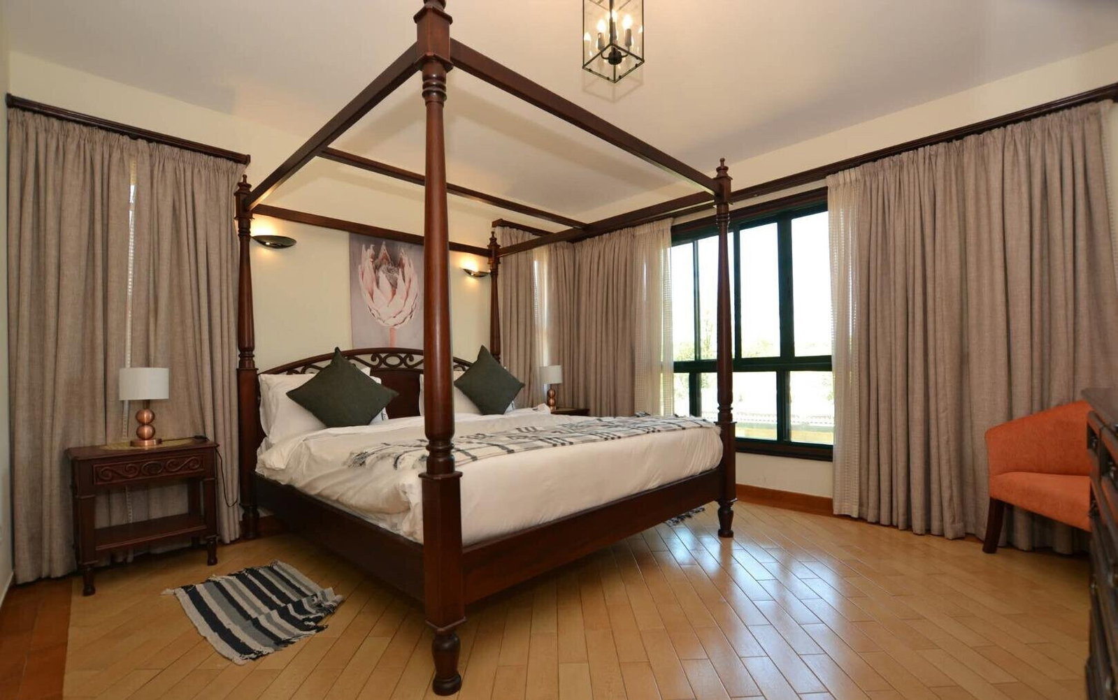 43 Exclusive Townhouses in Kyuna – Heated Pool & Gym