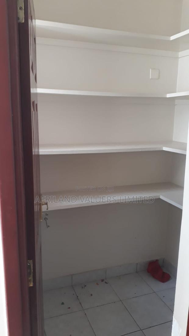 3bdrm Apartment in Lifestyle Terraces, Gateway Mall Area for sale