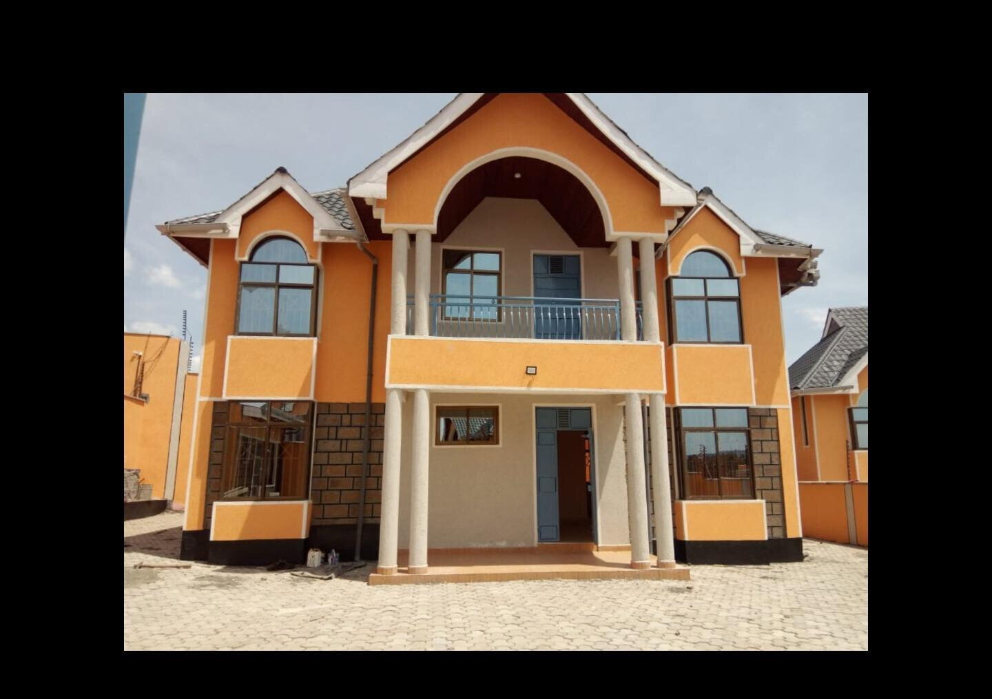 4BR En-Suite Townhouse on 1/8 Acre - Lanet, Nakuru