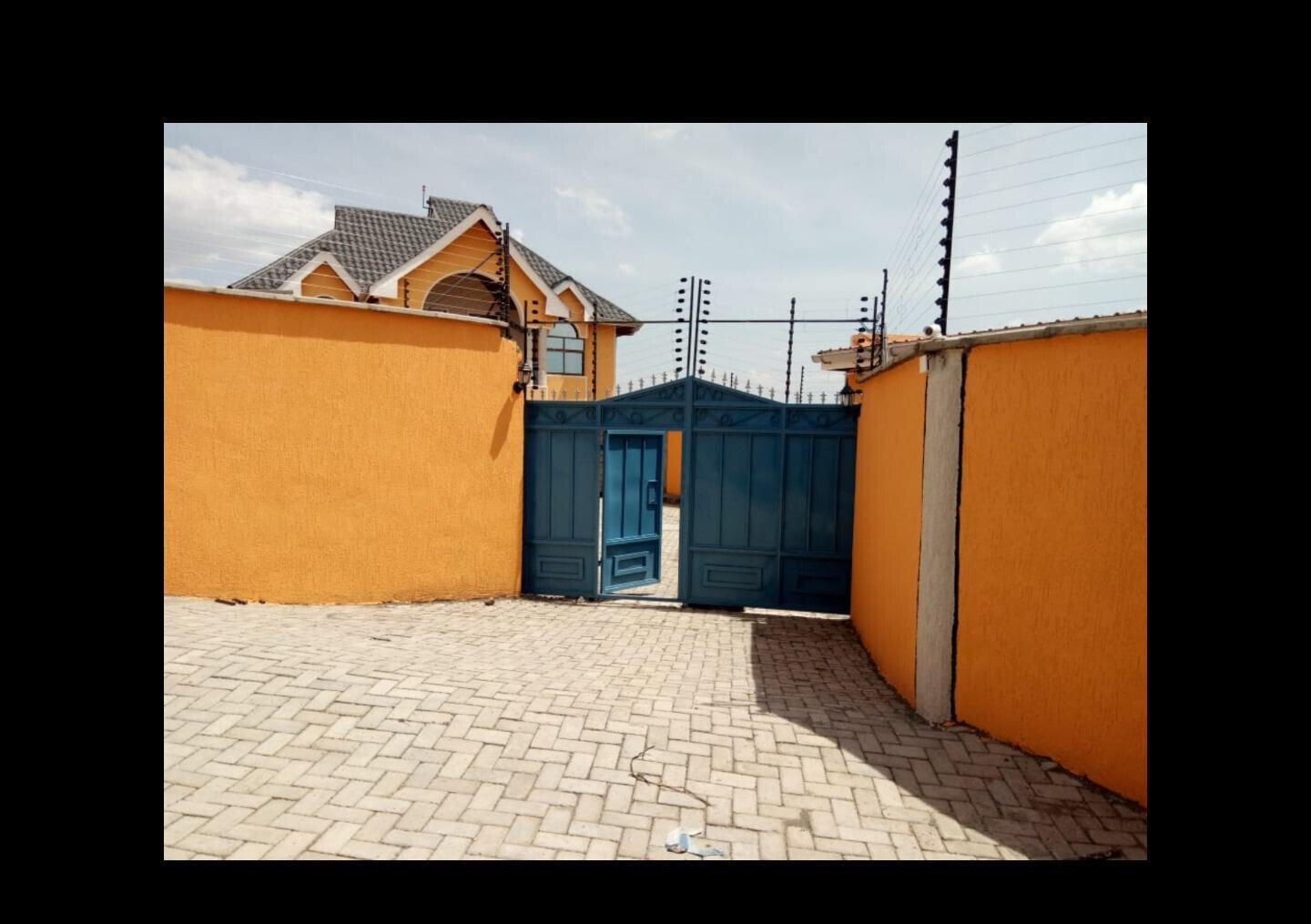 4BR En-Suite Townhouse on 1/8 Acre - Lanet, Nakuru