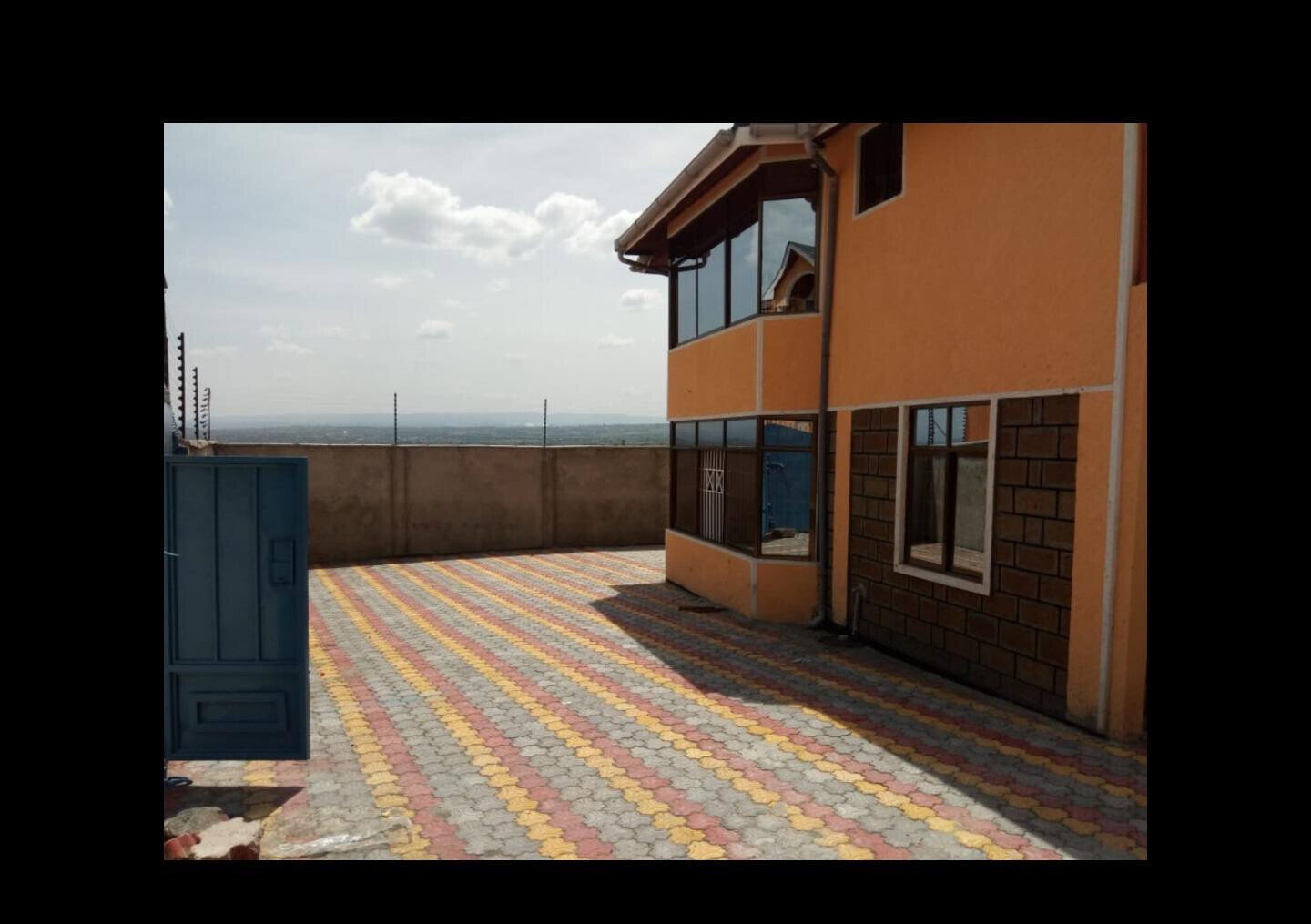 4BR En-Suite Townhouse on 1/8 Acre - Lanet, Nakuru