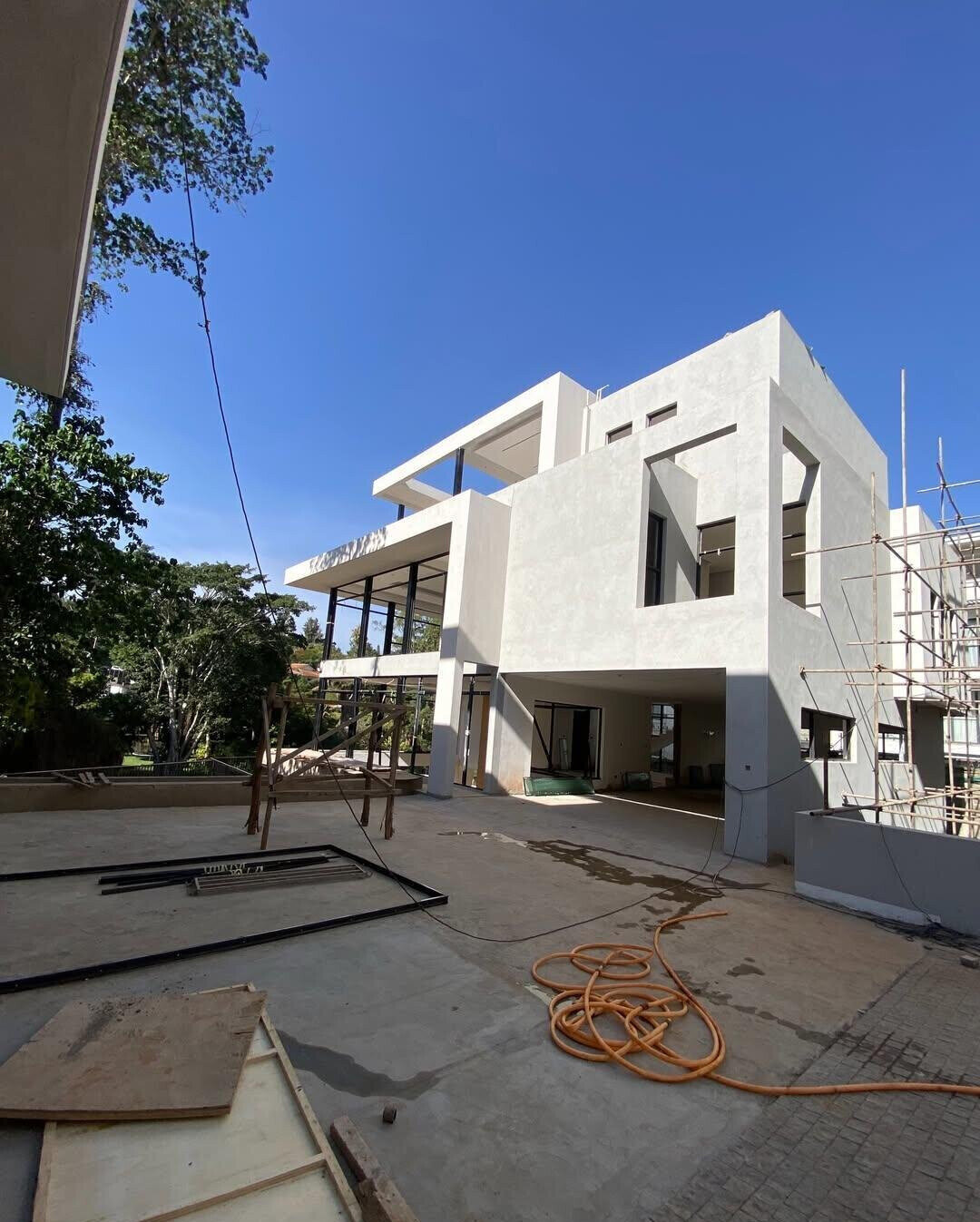 Private Elevator & Pool in 6-BR Villa - Lavington