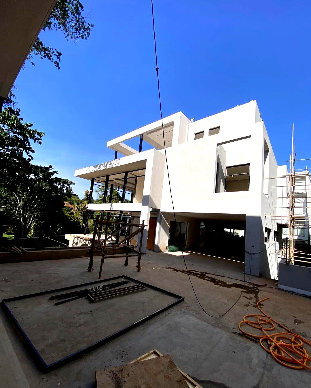 Private Elevator & Pool in 6-BR Villa - Lavington