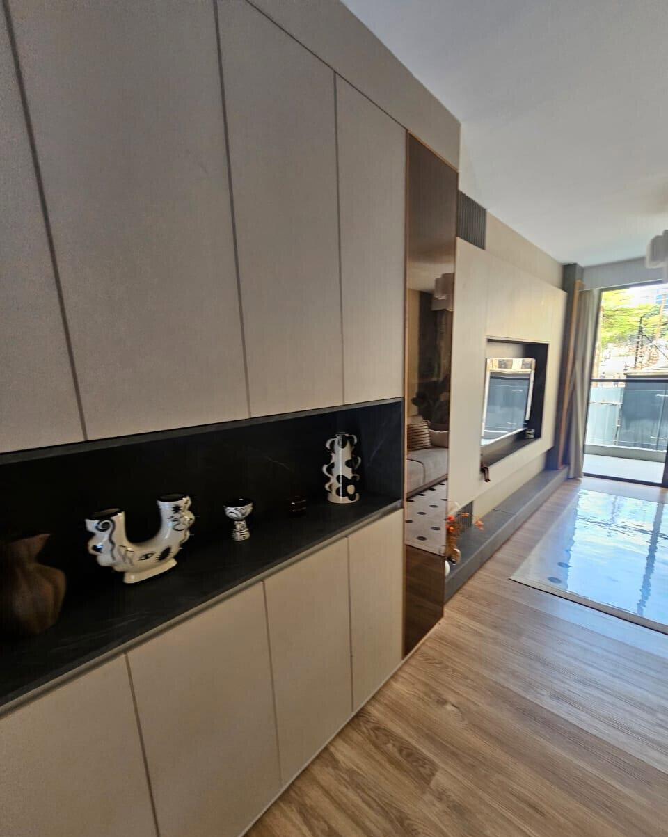 1BR with Golf Club Access & Heated Pool - Westlands