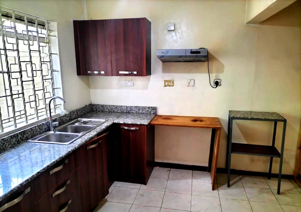 3BR Mansionette with Fireplace & DSQ in Gated Community - Nairobi West