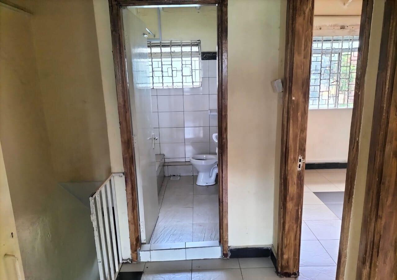 3BR Mansionette with Fireplace & DSQ in Gated Community - Nairobi West