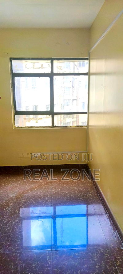 Office Space to Let in Nairobi Town - Image 4