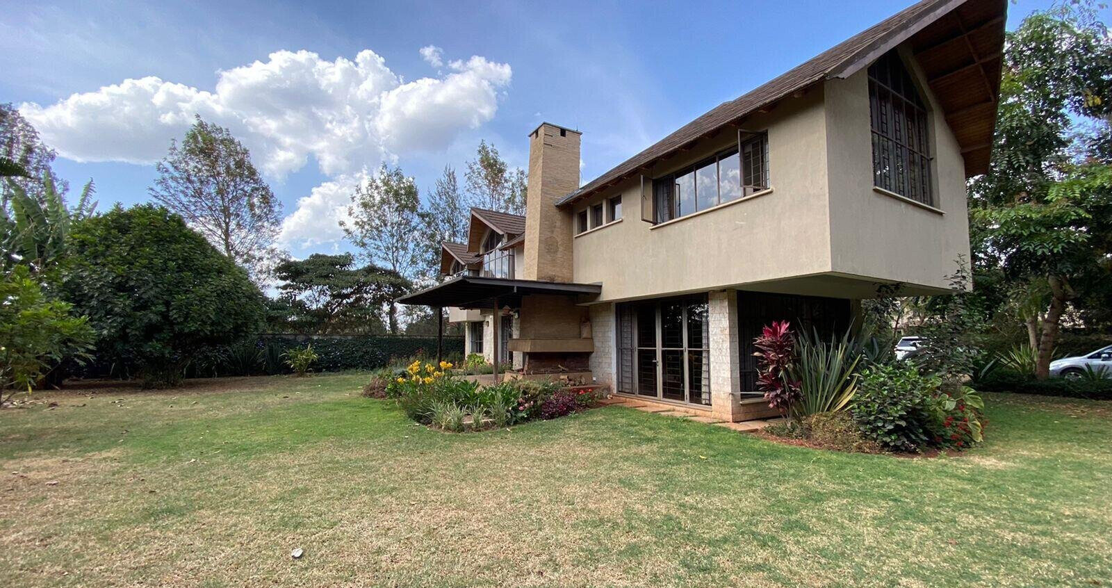 5BR Townhouse with Hardwood Floors & Fireplace - Runda