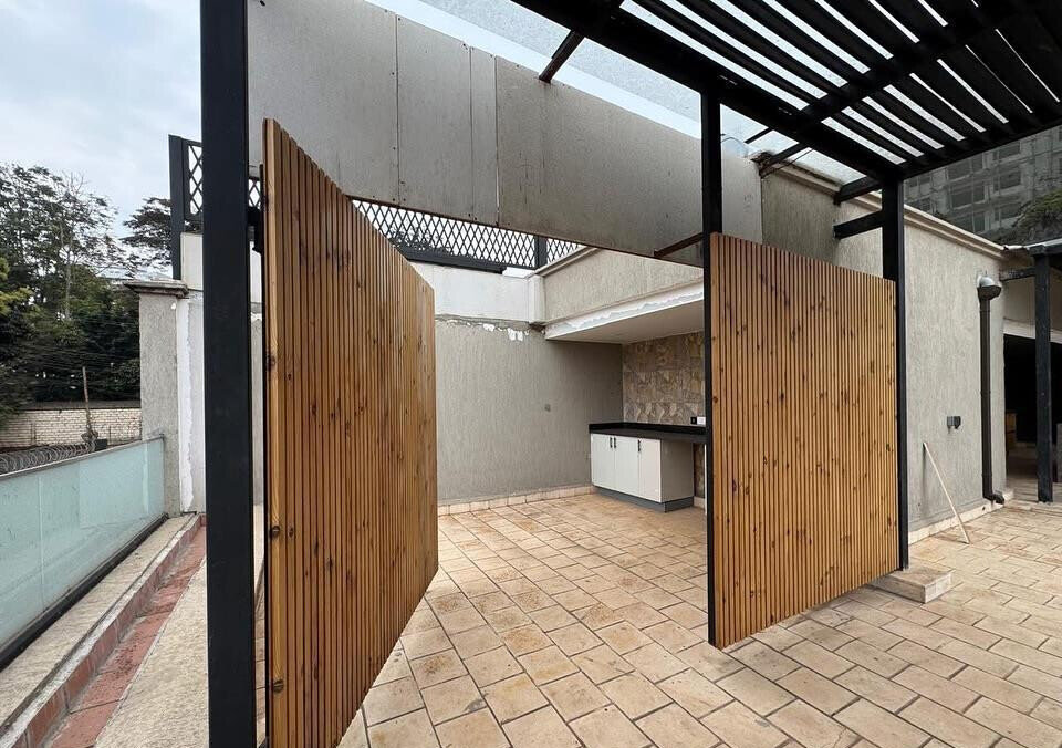 4-Ensuite Townhouse with Karura Views & German Kitchen - Westlands