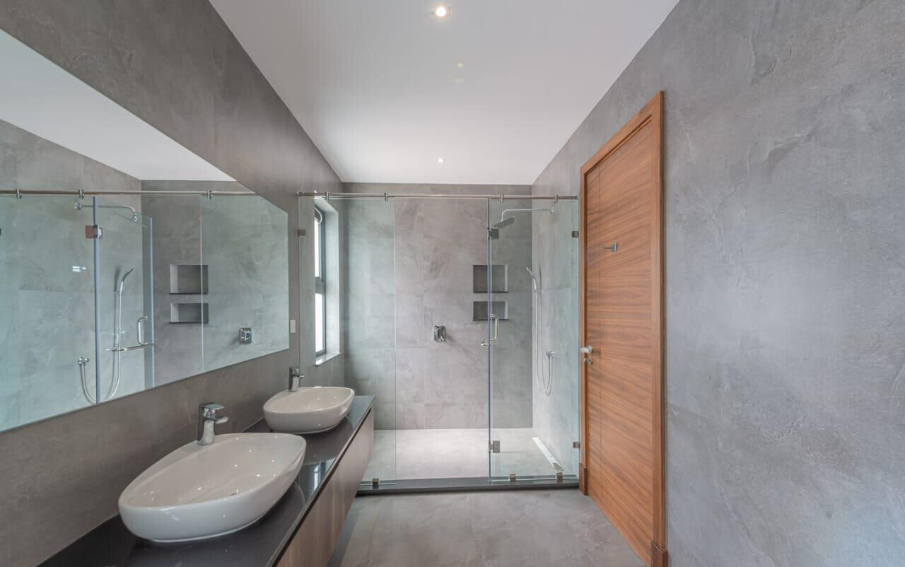 5 En-Suite Townhouse with Lift & Fireplace - Kitisuru