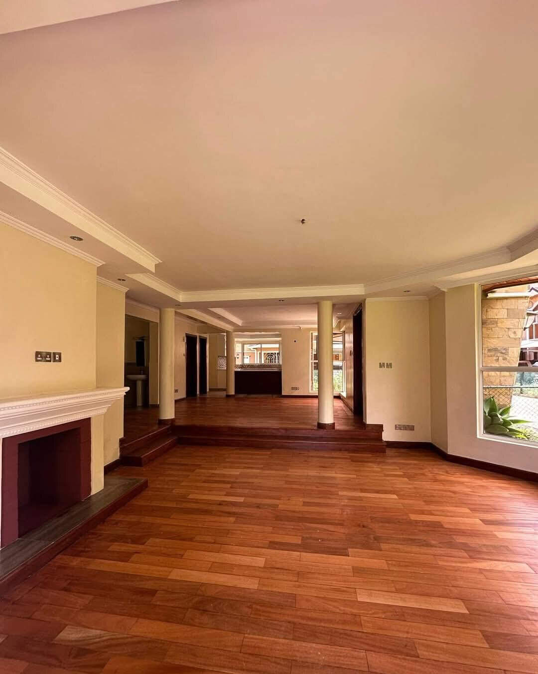 50x100 Townhouse with Garden