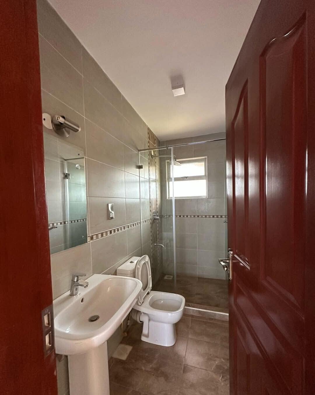 50x100 Townhouse with Garden