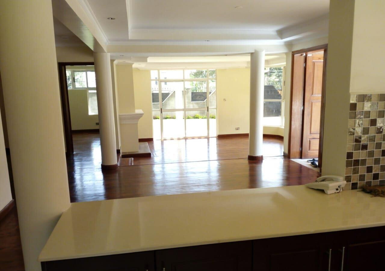 50x100 Townhouse with Garden