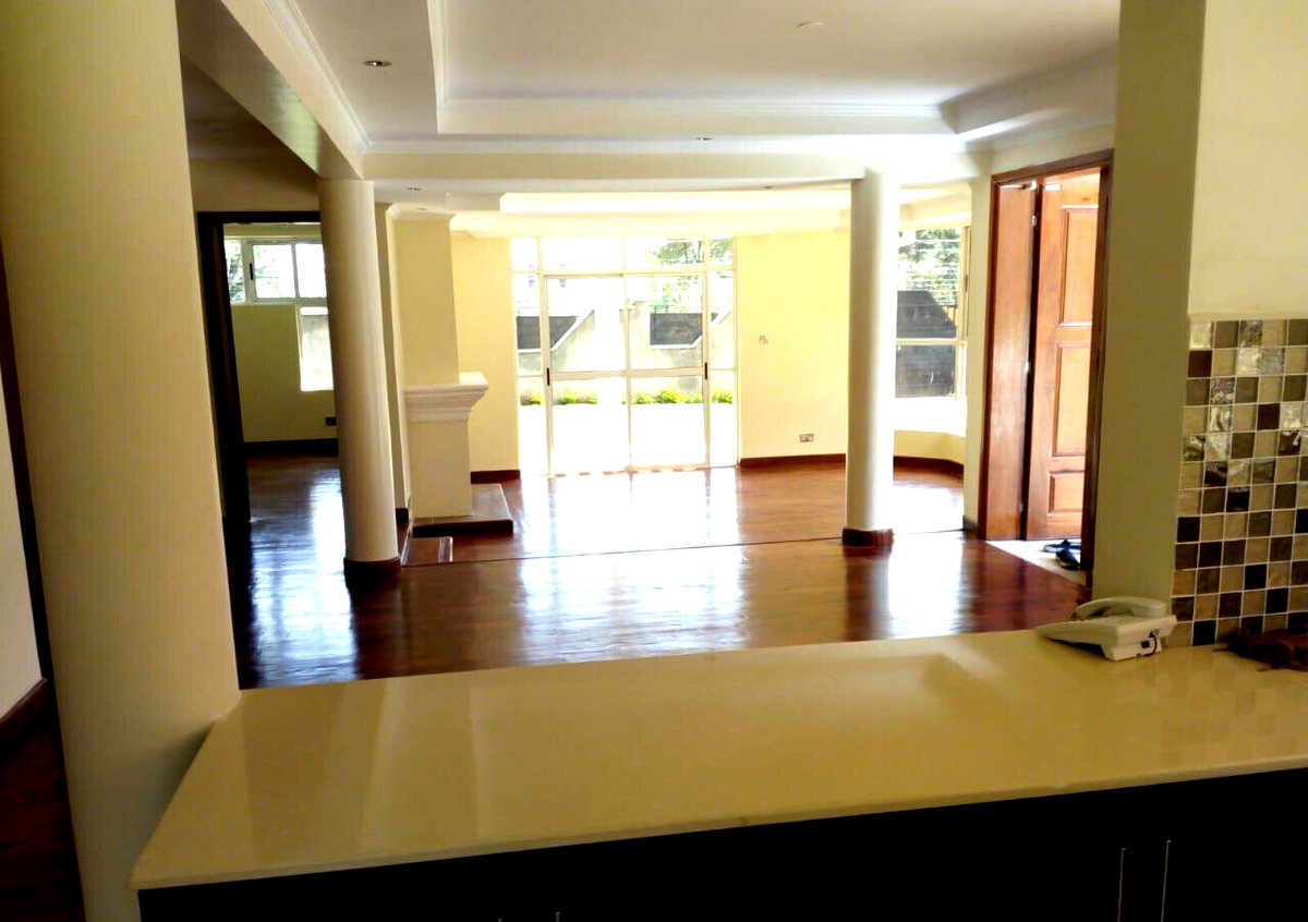 50x100 Townhouse with Garden