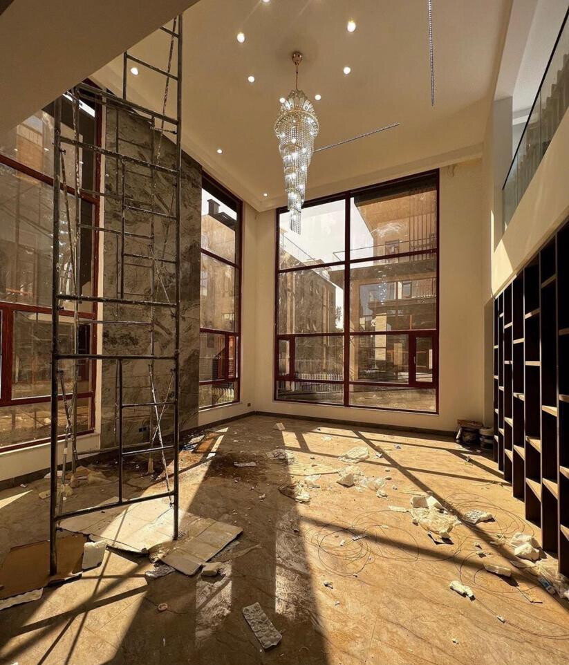 6-Ensuite Townhouse with Lift & High-End Finishes - Lavington