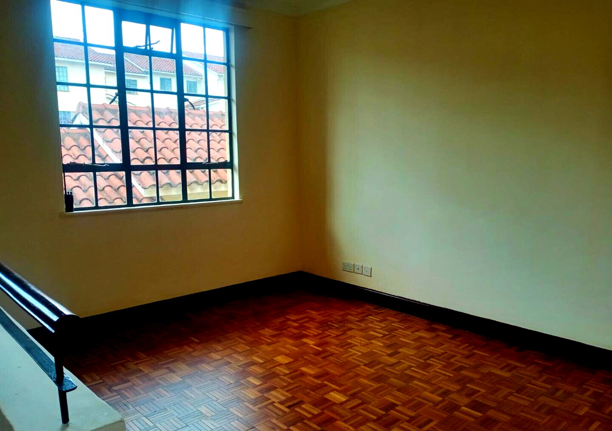 4BR Townhouse with Private Balcony & DSQ - Loresho