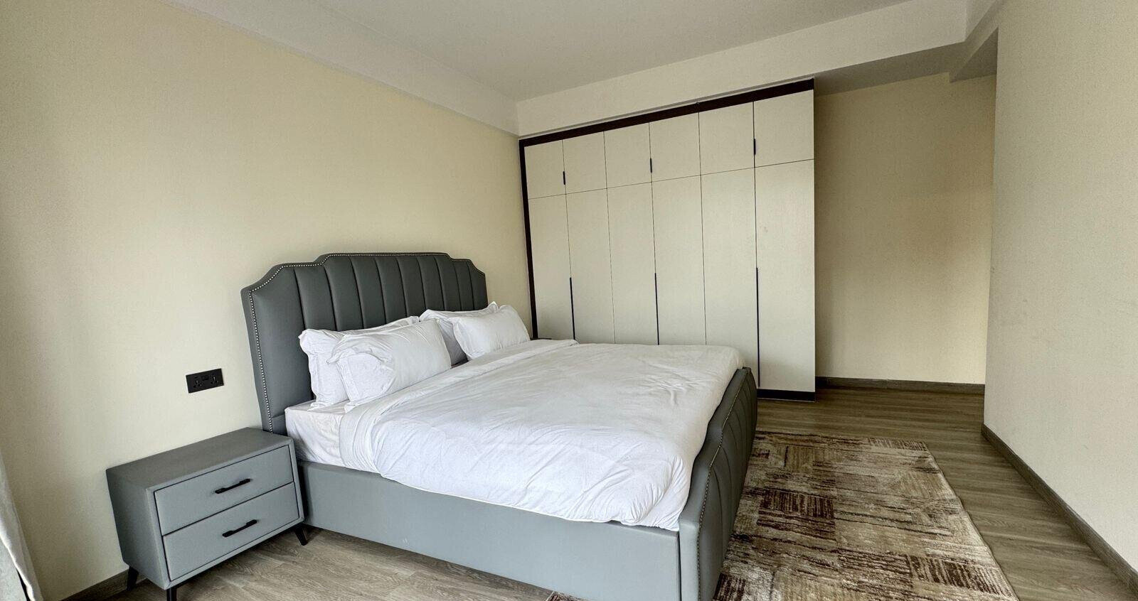 Move-In Ready 2BR with Pool Access - Kilimani
