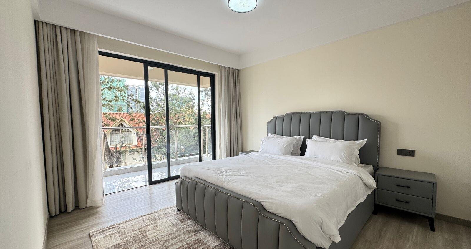 Move-In Ready 2BR with Pool Access - Kilimani