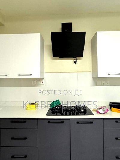 5bdrm Duplex in Parklands for rent - Image 10