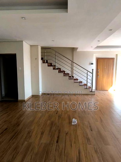 5bdrm Duplex in Parklands for rent - Image 5