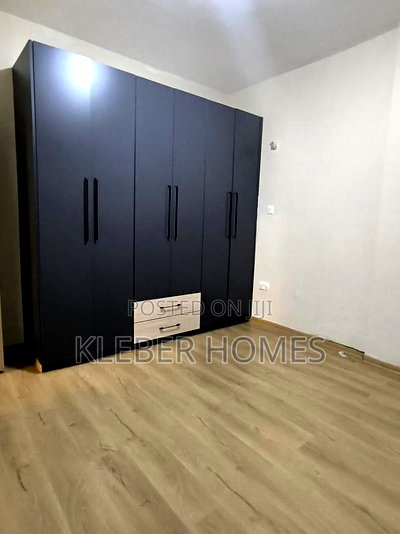 5bdrm Duplex in Parklands for rent - Image 14