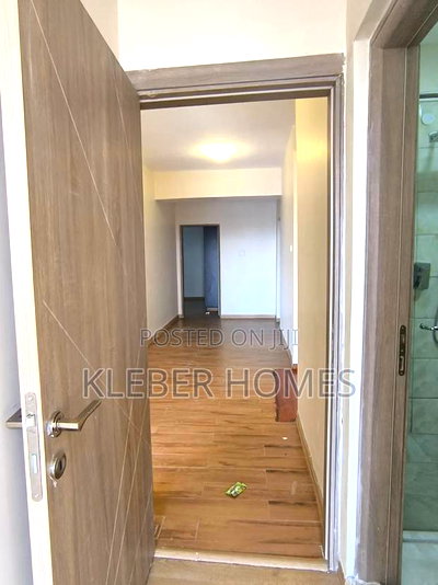 5bdrm Duplex in Parklands for rent - Image 16