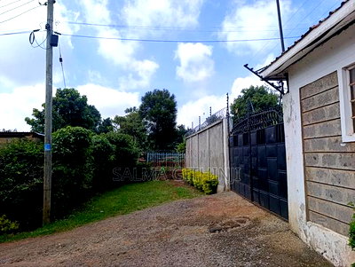 Prime Commercial Plot for Sale in Thogoto, Kikuyu - Image 3