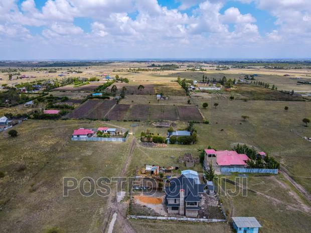 Plots in Malaa- 899,000