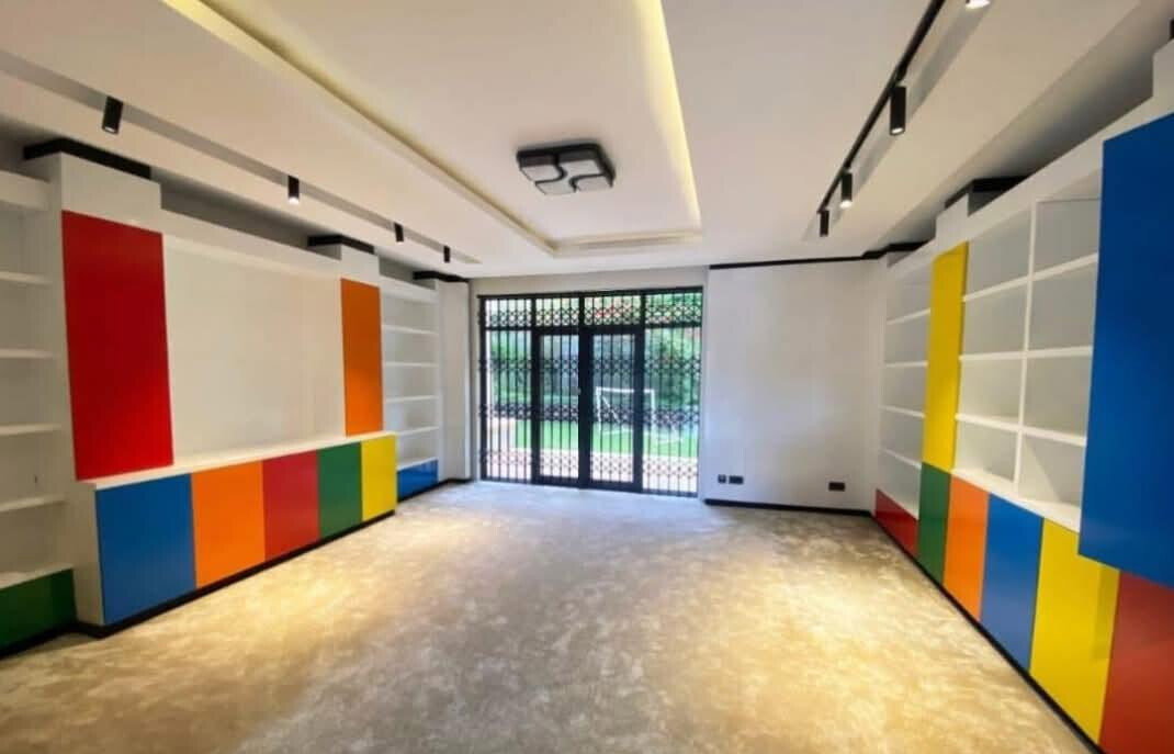 5BR Ambassadorial Home with Temple & Gym on 0.75 Acre - Old Runda
