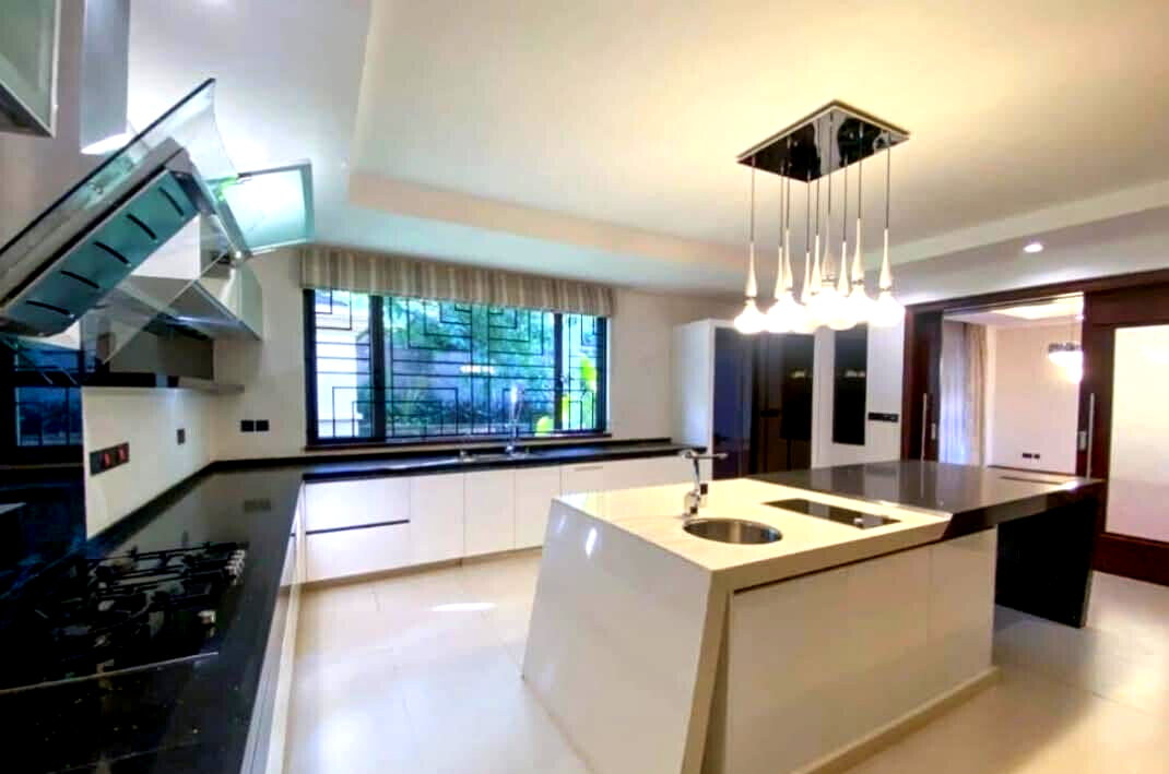 5BR Ambassadorial Home with Temple & Gym on 0.75 Acre - Old Runda