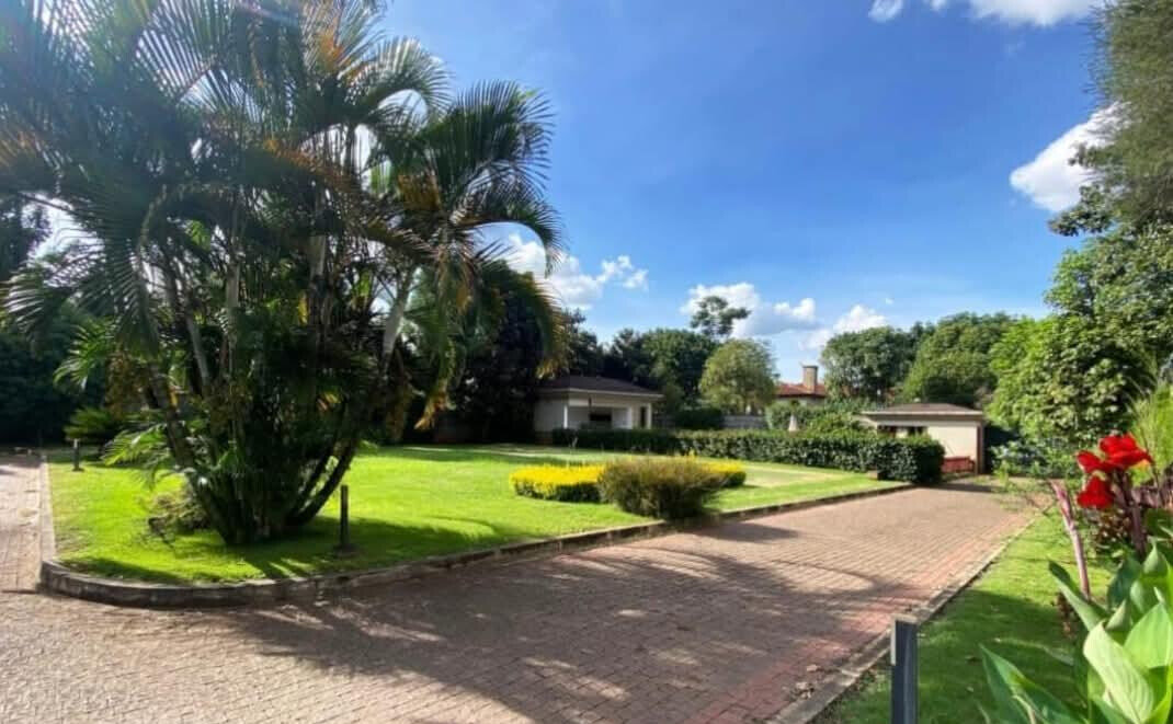 5BR Ambassadorial Home with Temple & Gym on 0.75 Acre - Old Runda