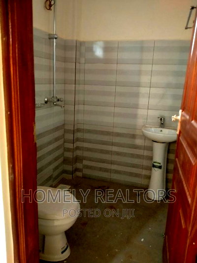 3bdrm Bungalow in Rimpa, Ongata Rongai for sale - Image 11