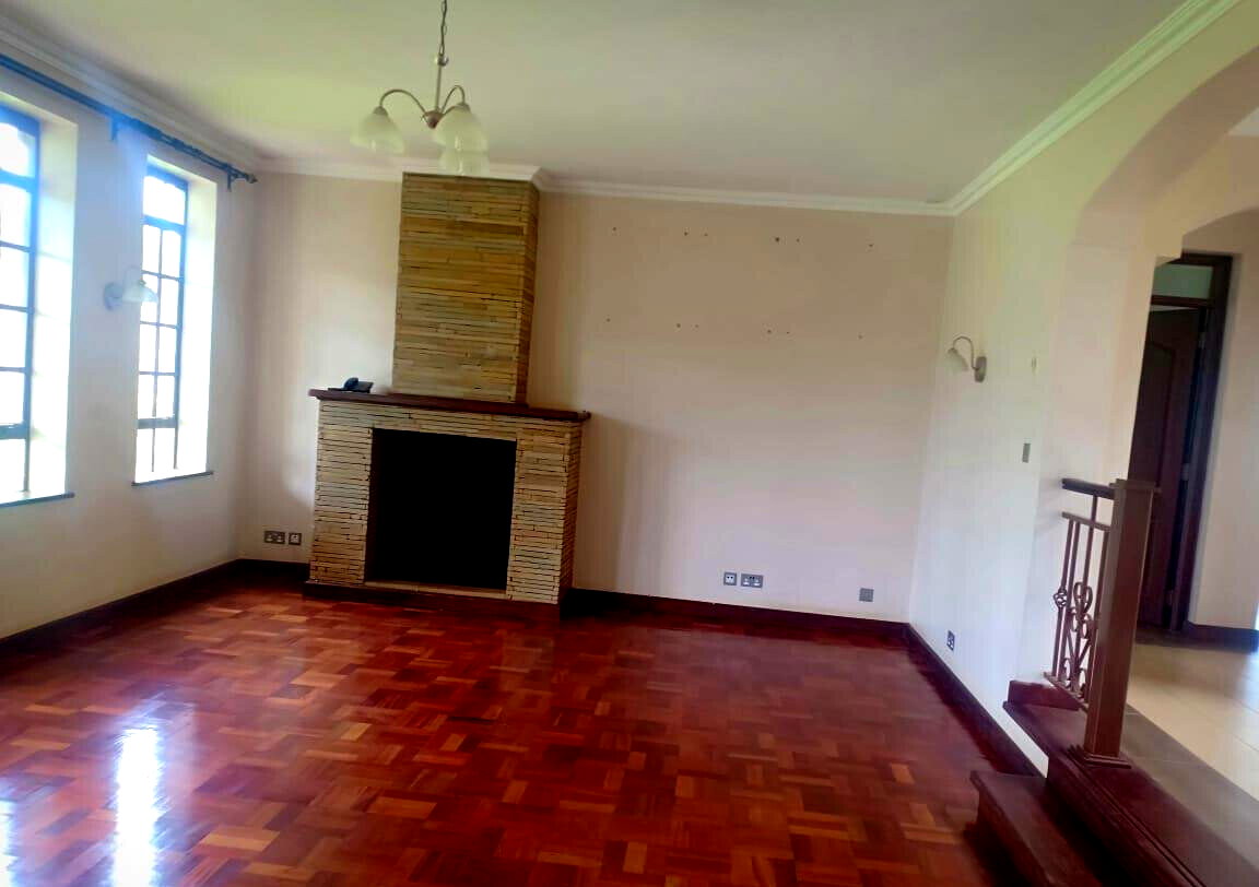 4BR Townhouse with Sunken Lounge & Fireplace – Rosslyn, Nairobi