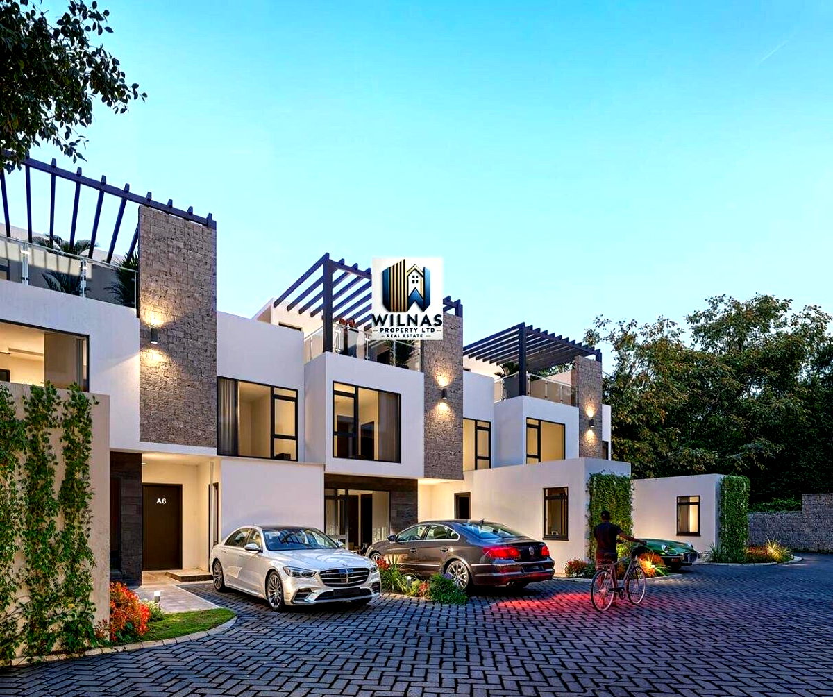 4BR Townhouse with DSQ & Pool in 15-Unit Estate - Kitisuru