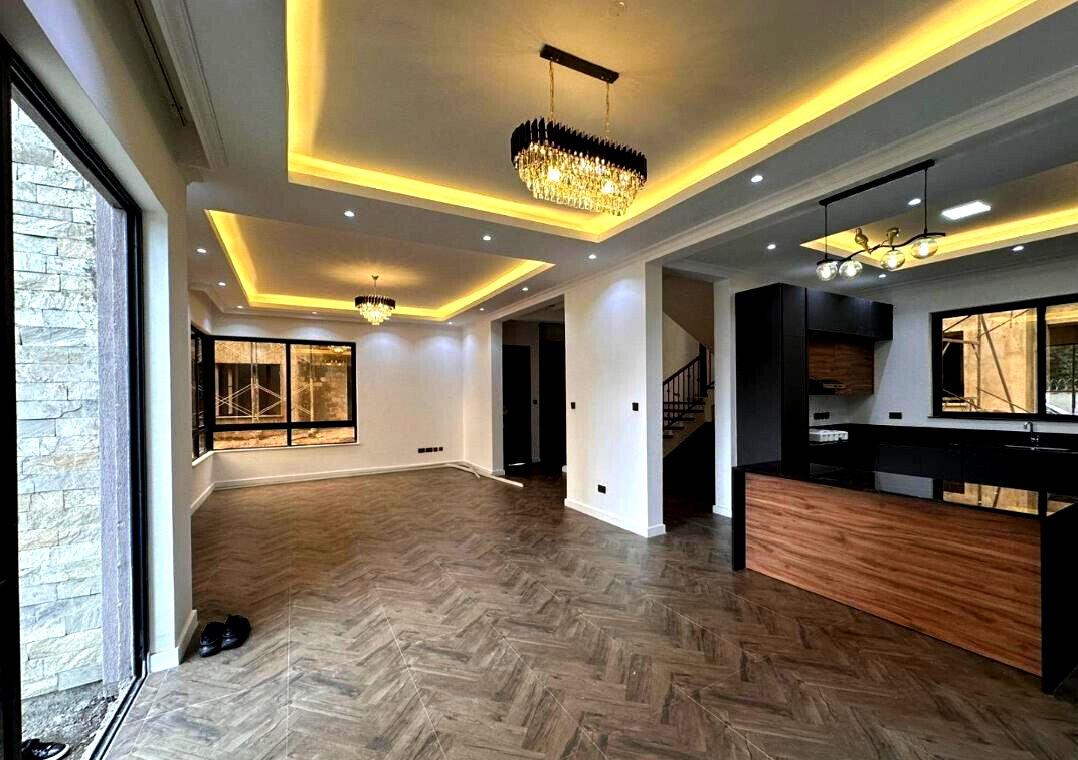 Brand-New 4-Ensuite Townhouse with Generator & Solar - Lavington