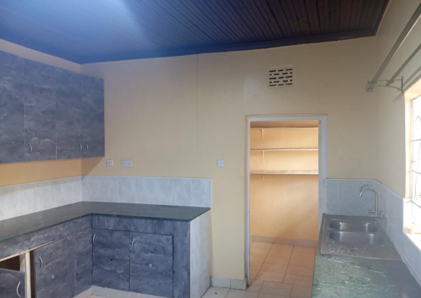 Spacious 5BR Bungalow for Rent at KSh 130K