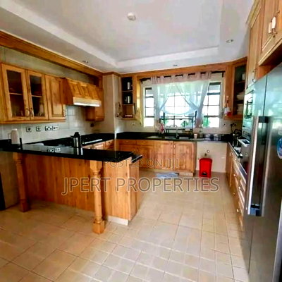 4bdrm Villa in Karen for sale - Image 5