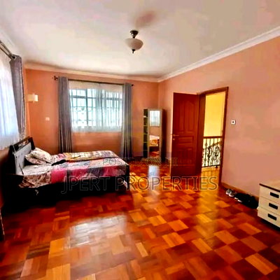 4bdrm Villa in Karen for sale - Image 6