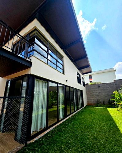 4BR Townhouse with Garden at KSh 50M