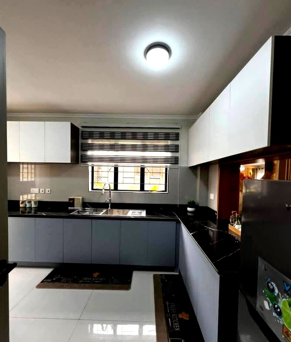 5BR All-Ensuite Townhouse with Clubhouse Pool & Gym - Kitengela