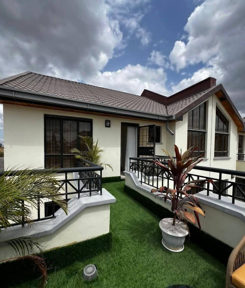 5BR All-Ensuite Townhouse with Clubhouse Pool & Gym - Kitengela