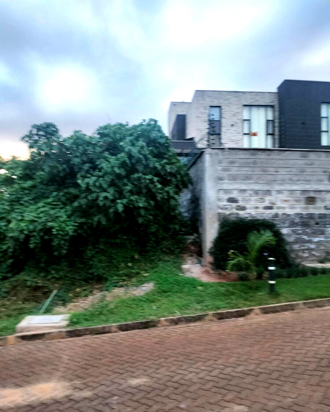 1/2 Acre Redhill Plot at KSh 65M